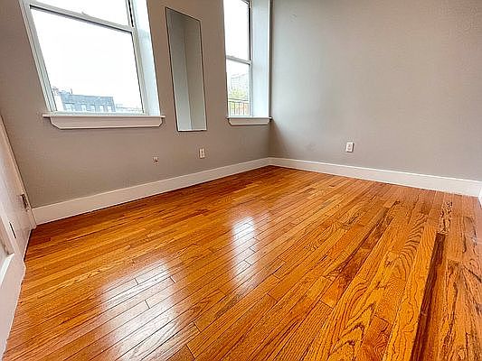 5th image of 353 S 4th St #3A