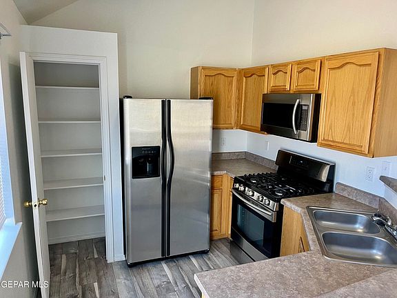 5th image of 12268 Tierra Ruby Dr