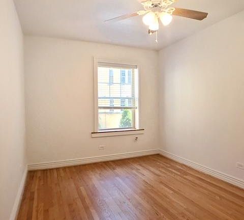 4th image of 2022 W Foster Ave #2A