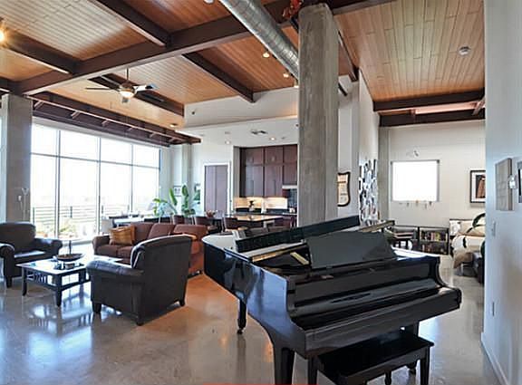 2nd image of 3030 Bryan Street 405 #405