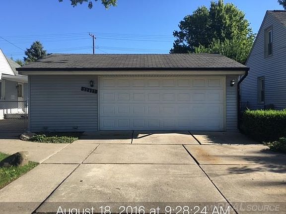 2nd image of 22427 Harper Lake Ave