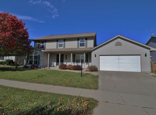 1810 Autumn Ridge Dr, Urbana, IL 61802