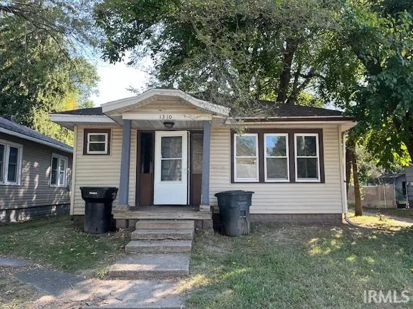 1310 Johnson St, South Bend, IN 46628