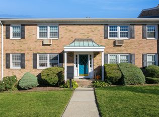 240 S Broadway APT 18C, Tarrytown, NY 10591