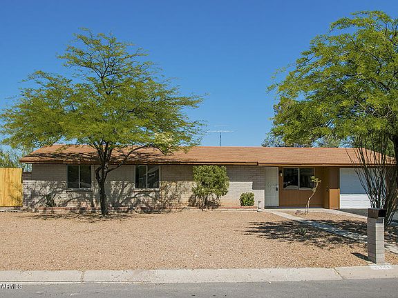 2nd image of 6741 S Camino De La Tierra