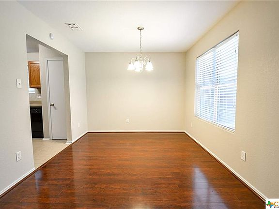 5th image of 5409 Bridle Dr