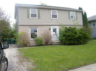 2418 Ruth Fitzgerald Dr, Plainfield, IL 60586