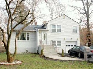 10 Northbrook Rd, Spring Valley, NY 10977