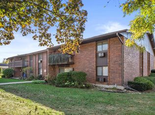 1270 Wisconsin St APT 207A, Lake Geneva, WI 53147