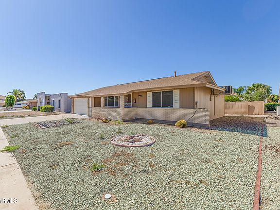 3rd image of 9443 W ARROWHEAD Drive