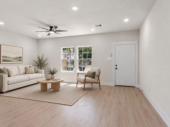 4th image of 1101 Wooding St