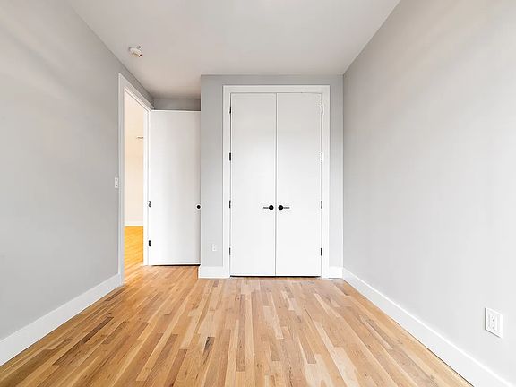 4th image of 157 Erasmus St #1D