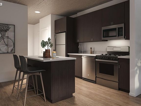 2nd image of 1256 S Michigan Ave