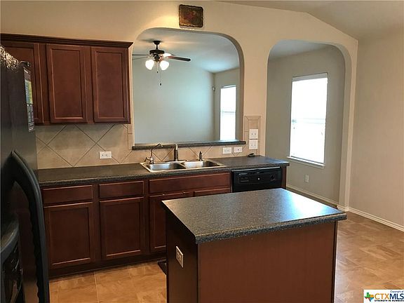 3rd image of 2870 Oakdell Trl