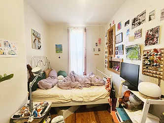 Rented by RELEASE NY