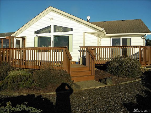 4th image of 831 Wawona Ave SW