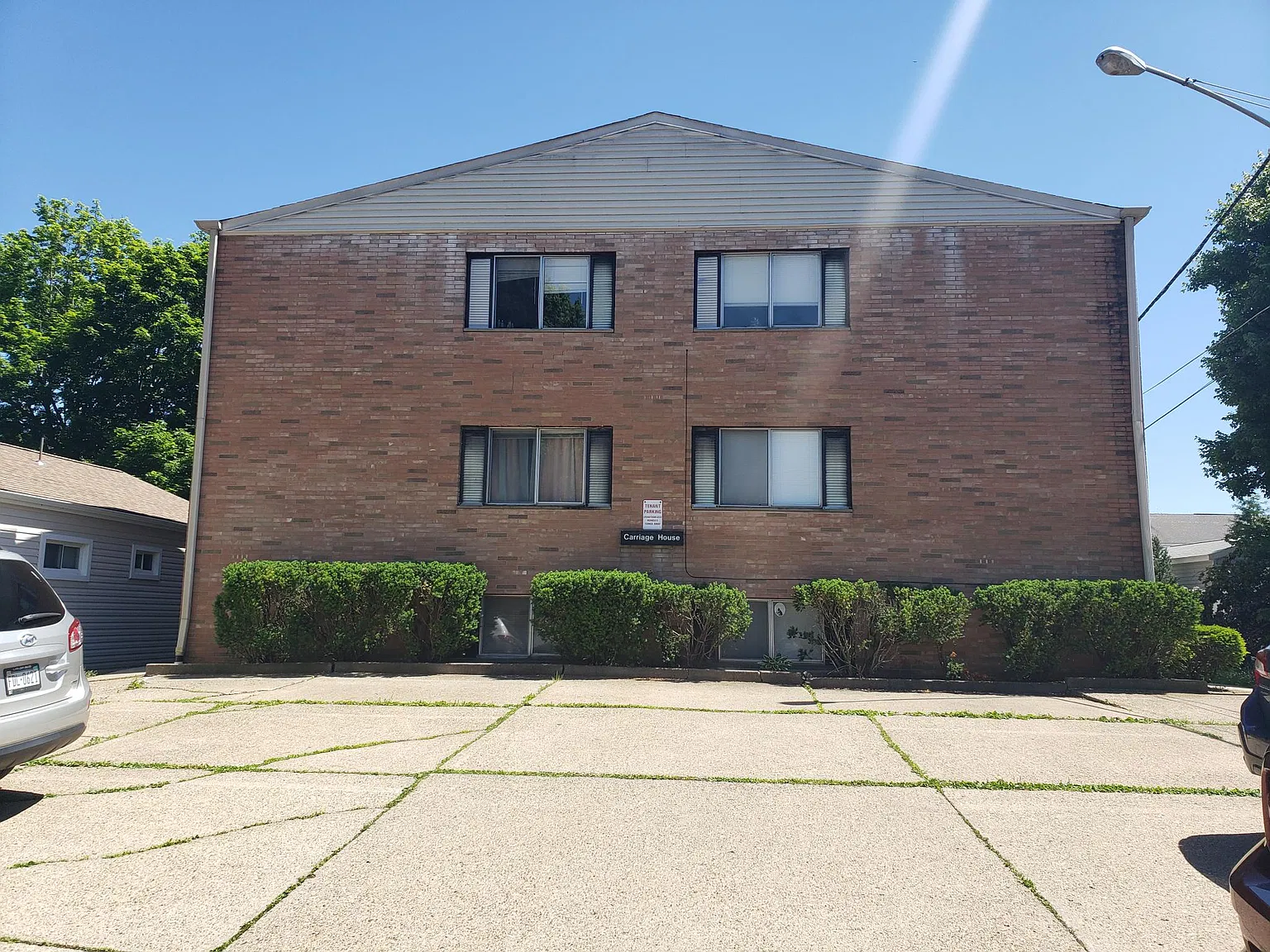 2 bed, $1,020 — Photo 2