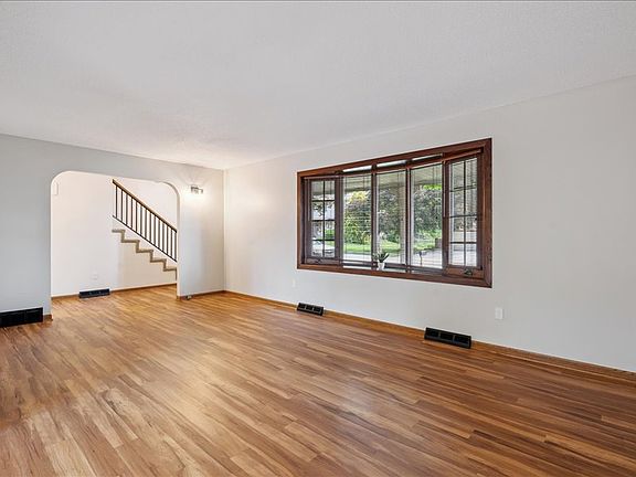 Luxury vinyl plank floors throughout main floor & fresh paint
