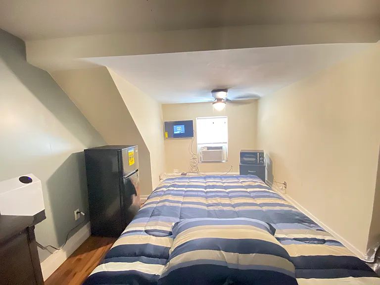 2411 Forrest Ave #2 — Photo 8
