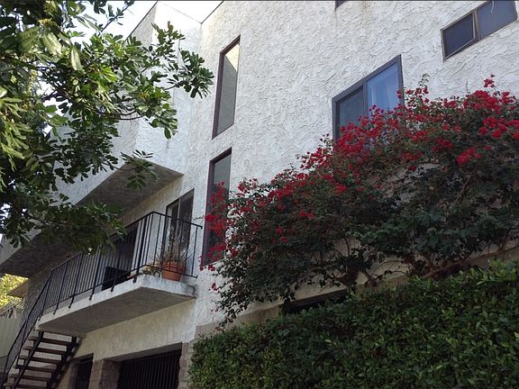 3rd image of 1738 Silver Lake Blvd APT 201