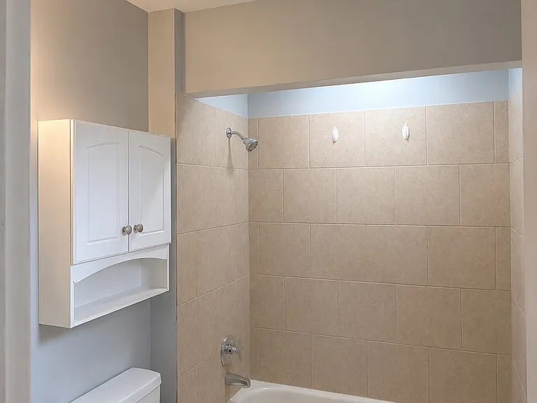 5015 Blackford Dr W — Photo 7