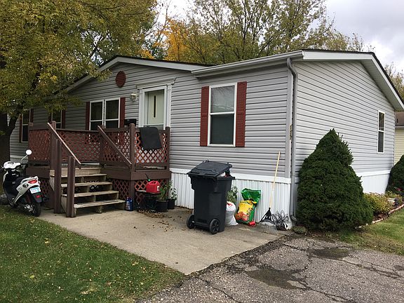 2nd image of 107 Hilton Ct