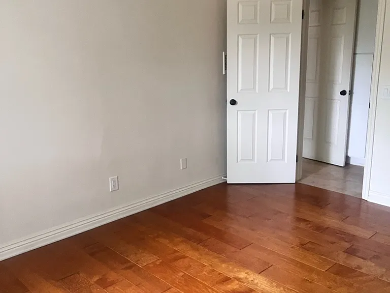 1250 E Corson St #6 — Photo 13