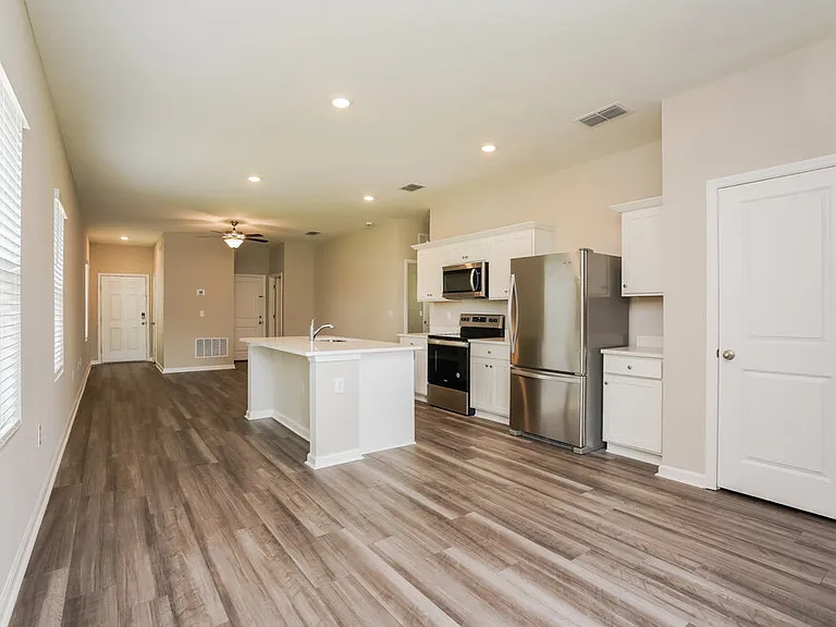 843 Kings Pine Ct — Photo 6