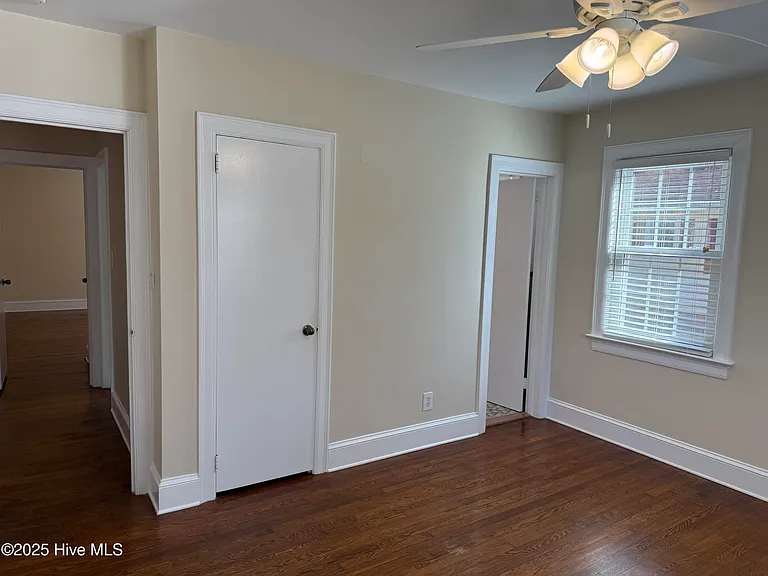4708 Trent Woods Dr — Photo 18