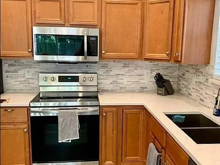 960 Baden Manor Dr — Photo 22