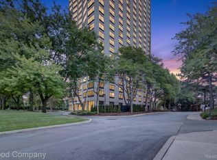 5000 Town Ctr SUITE 1402, Southfield, MI 48075