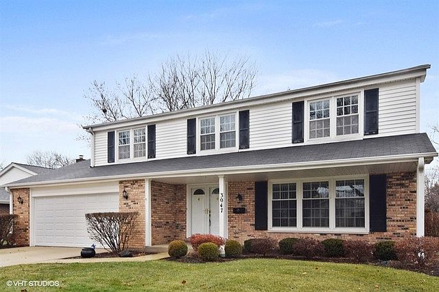 1st image of 3047 N Huntington Dr