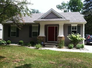 1717 S Holly Way, Lansing, MI 48910