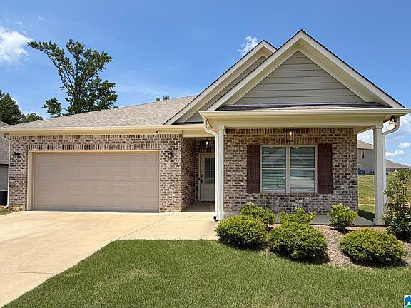 2nd image of 65 Ridgeview Cir