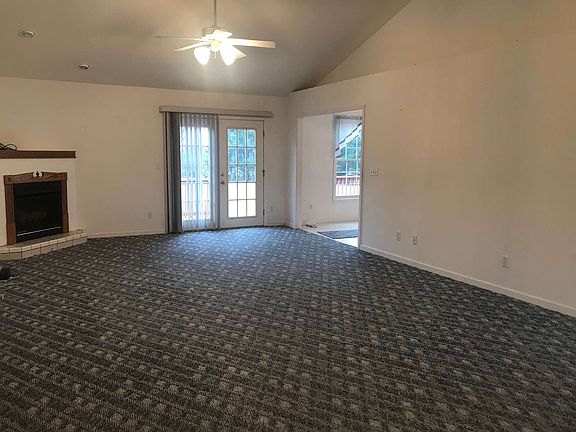 3rd image of 5932 S Glenview Dr