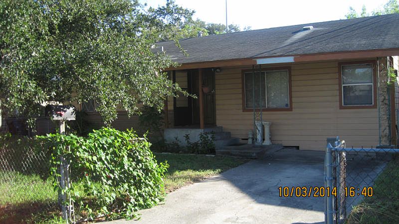 1st image of 4045 Delphine St