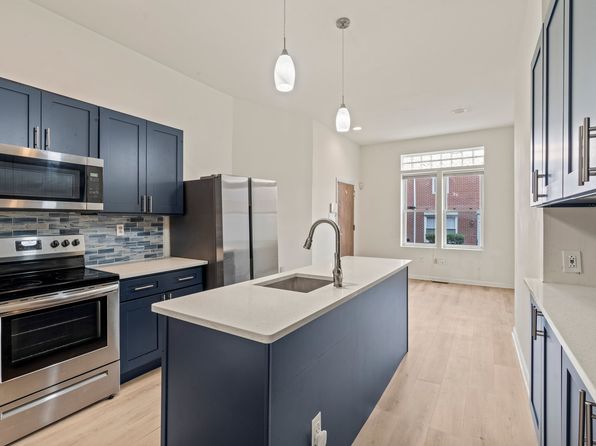 1533 N Bouvier St #A