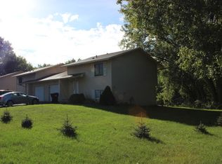 2141 County Road E W, New Brighton, MN 55112