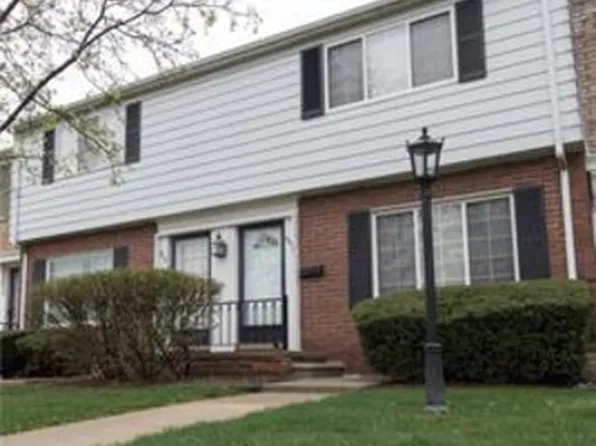 2317 Parmenter Blvd, Royal Oak, MI 48073