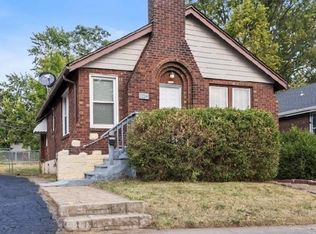 1214 Gruner Pl, Saint Louis, MO