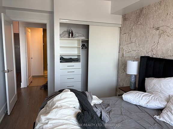 5th image of 300 Front St W #3513