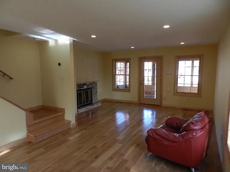 743 Valley Forge Ave — Photo 4