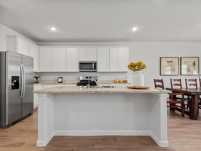 5728 Palm Flower Dr — Photo 5