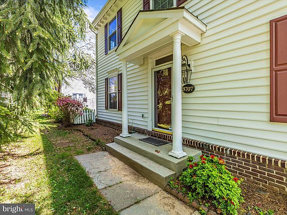 2nd image of 8707 Wild Ginger Way