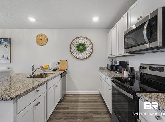 3rd image of 22524 Aleutian Ave