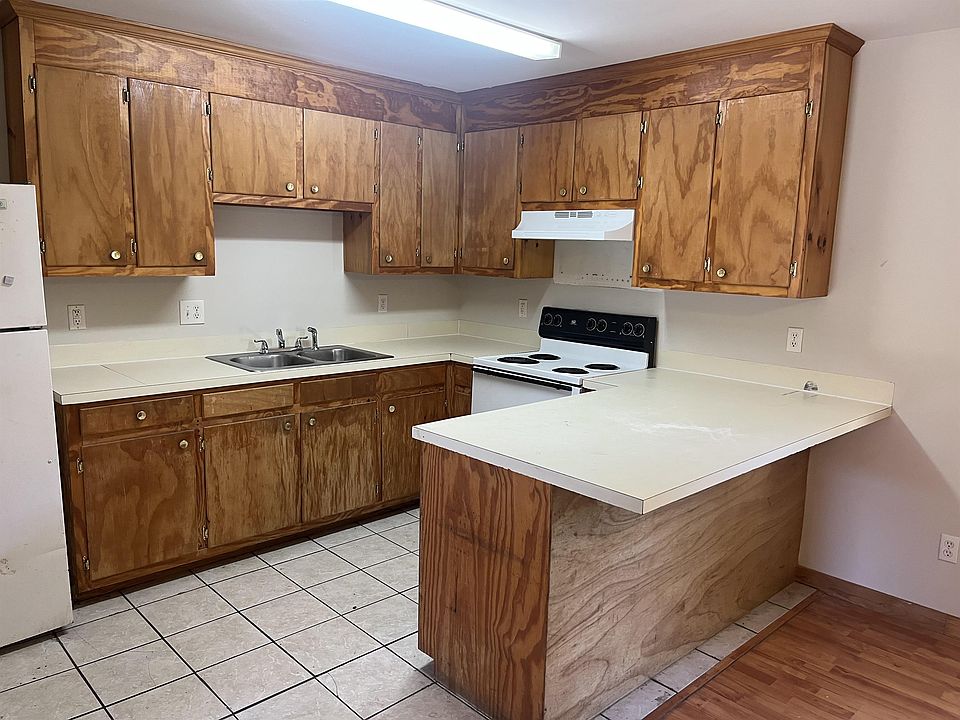 1st image of 1101 Locust St APT 4
