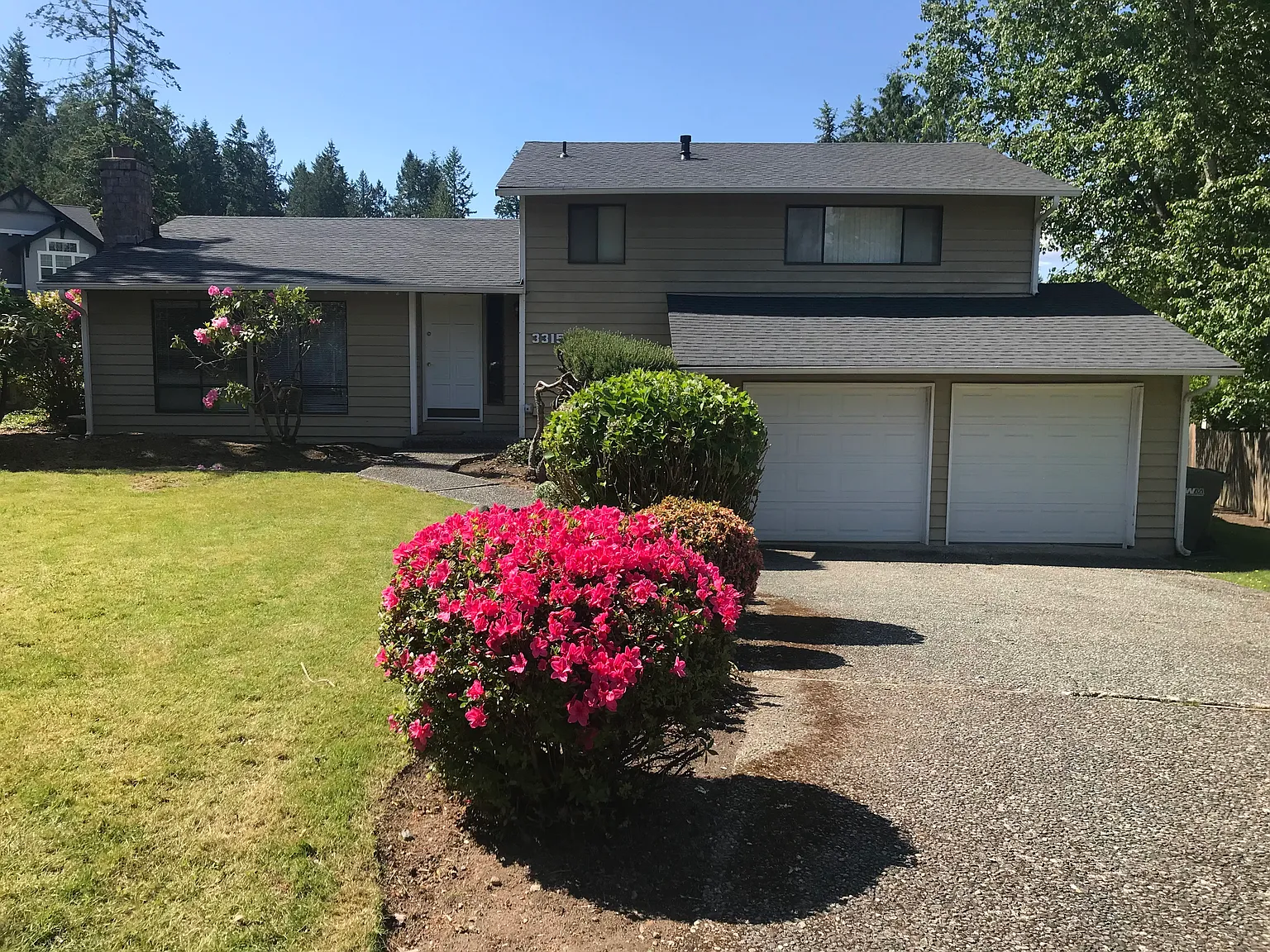 3 bed, 2.5 bath, 1950 sqft, $3,850 — Photo 1