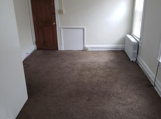 933 Windsor St APT 3, Reading, PA 19604