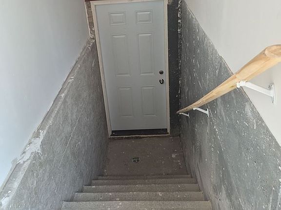 5th image of 1964 Aldermead Rd