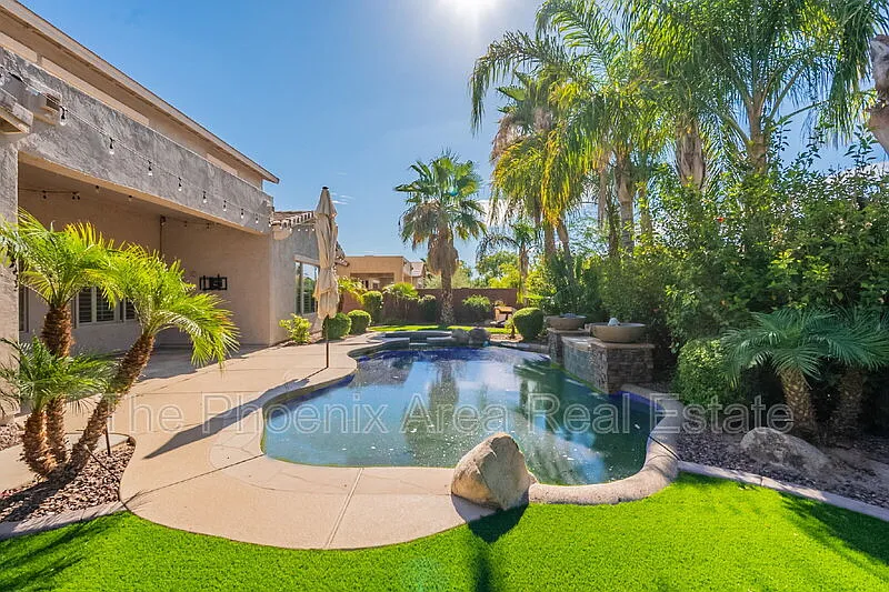 4 bed, 2.5 bath, 3527 sqft, $3,395 — Photo 1